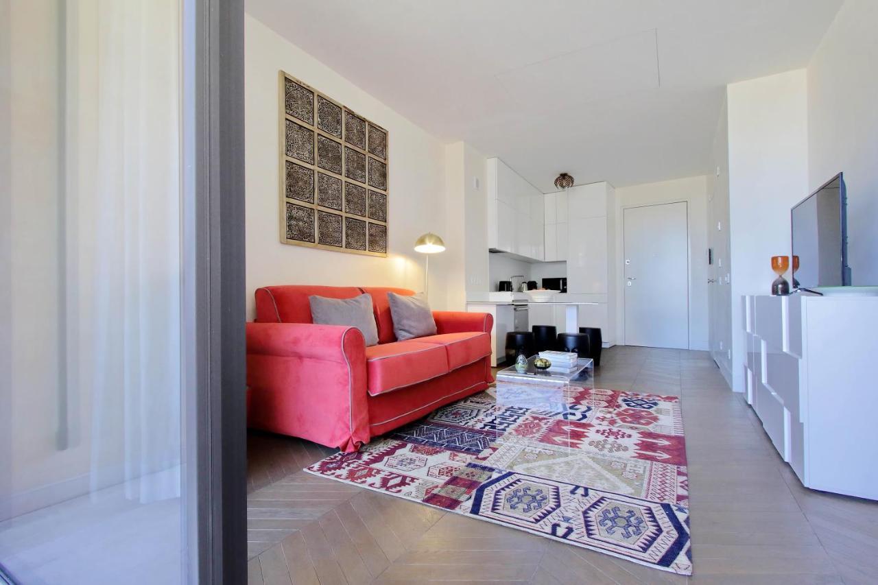 Lägenhet Luxury Domus 1