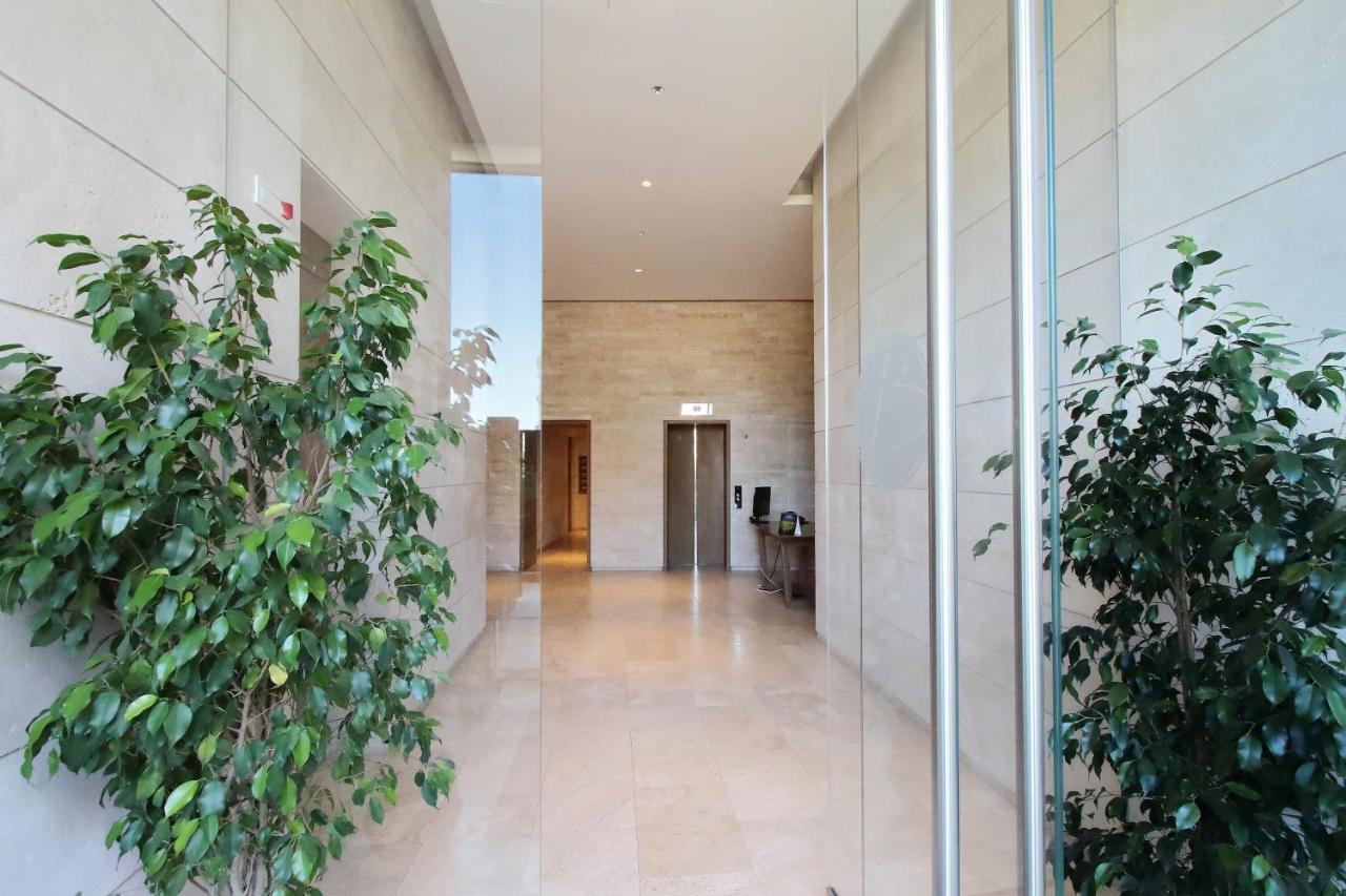 Lägenhet Luxury Domus 1